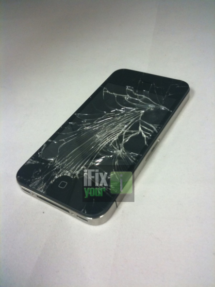 破裂的iPhone玻璃外壳