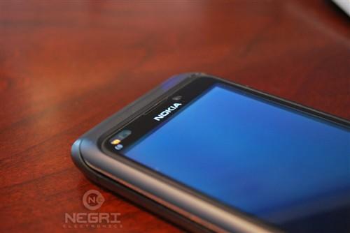  诺基亚N9高清晰真机图 