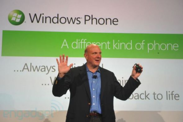 微软CEO鲍尔默发布Windows Phone 7