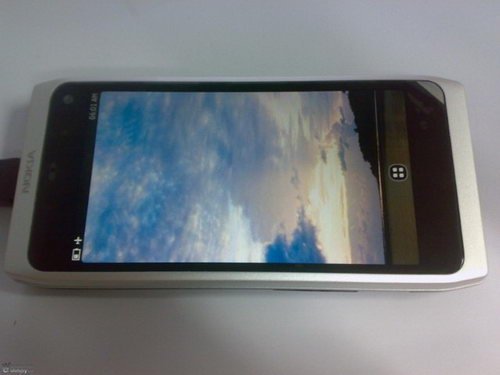 MeeGo系统旗舰  传诺基亚N9或于48周发布
