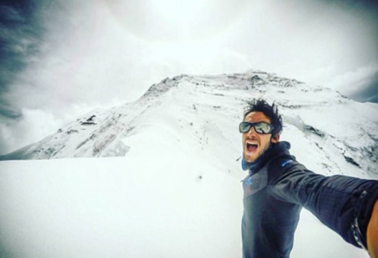 2017西班牙男子创最快登珠峰纪录 成首位“无氧”登山者