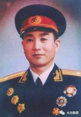 开国将军任荣在武汉辞世 享年100岁