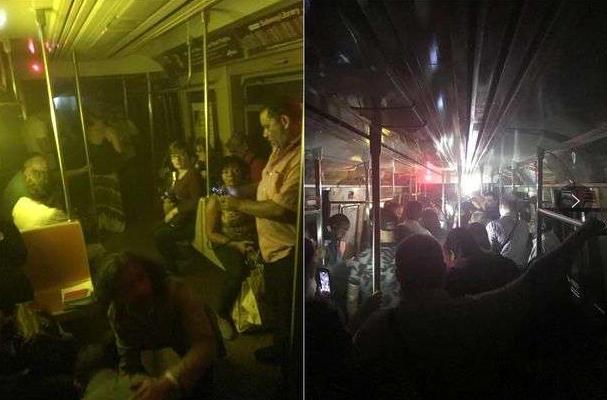美国纽约地铁发生车厢脱轨 事故造成34人受伤